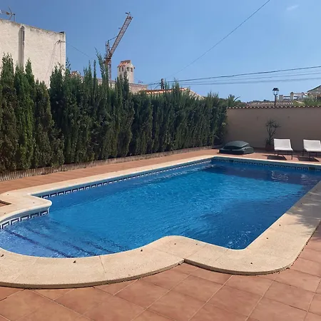 וילה A 100m De La Playa טורבייחה